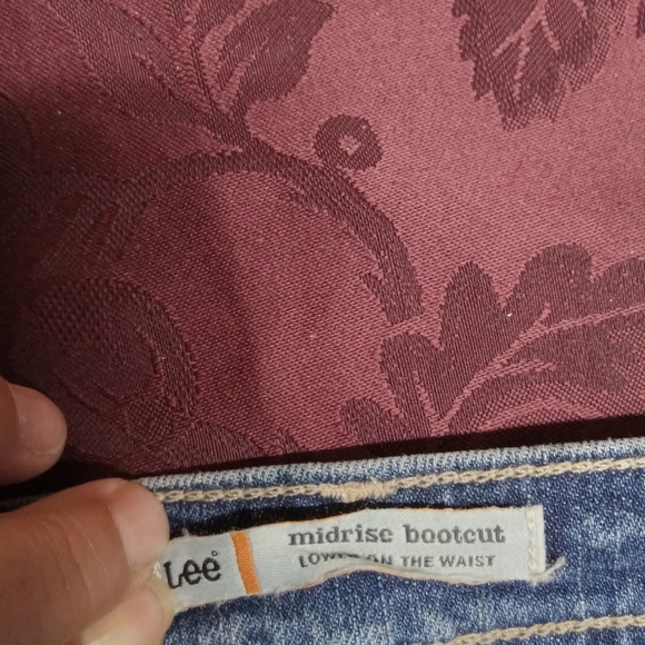 JEAN - Picture 8 of 9